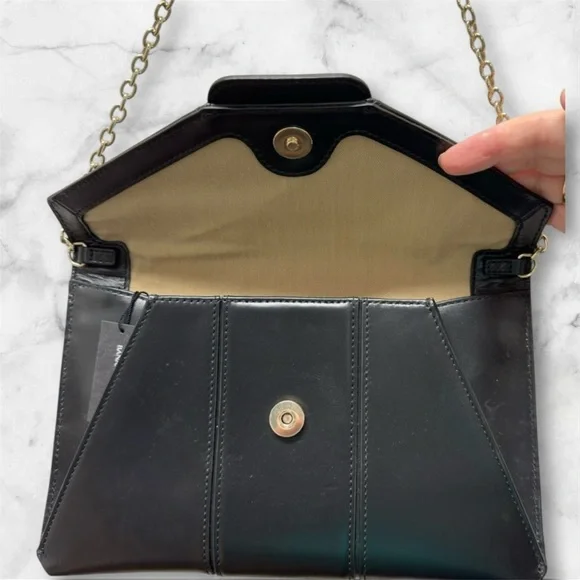 Banana Republic Black Clutch Silver Chain &Buckle Purse Handbag NWT old stock - Picture 4 of 9